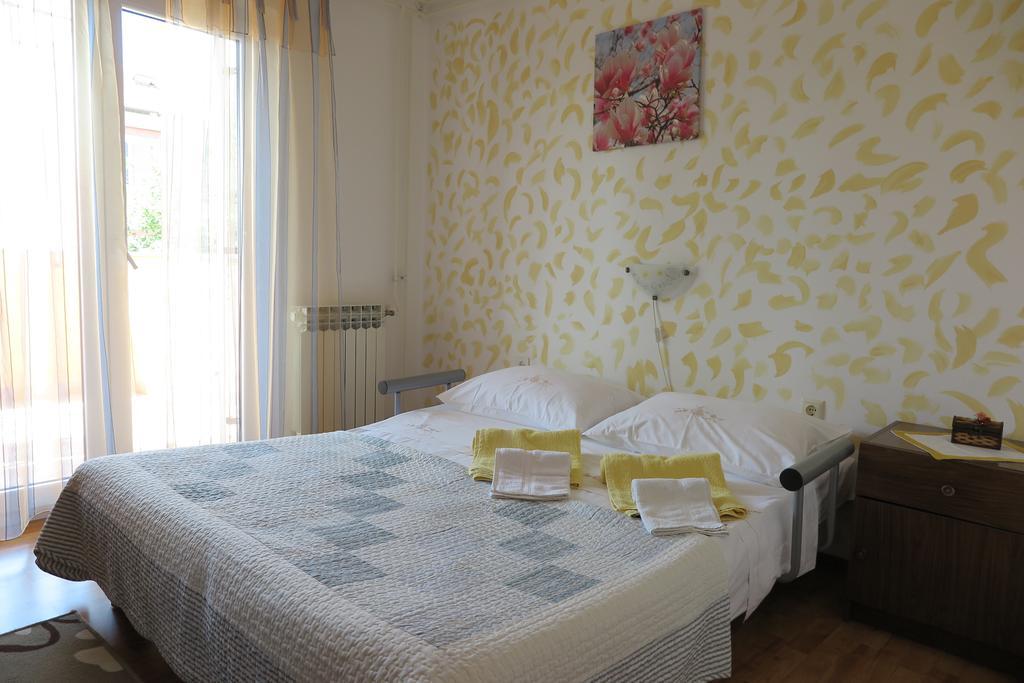 Apartments Elda Rovinj Exterior photo